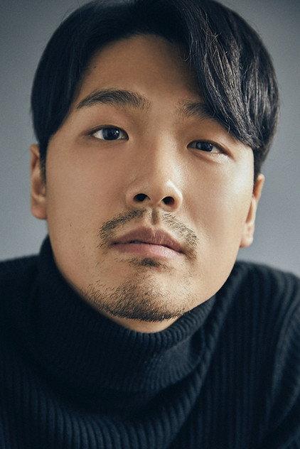 Lee Kun-hwi - Actor Profile Photo