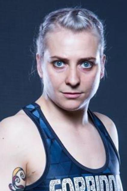Liz Tracy - Actor Profile Photo