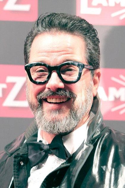 Alex Jolig - Actor Profile Photo
