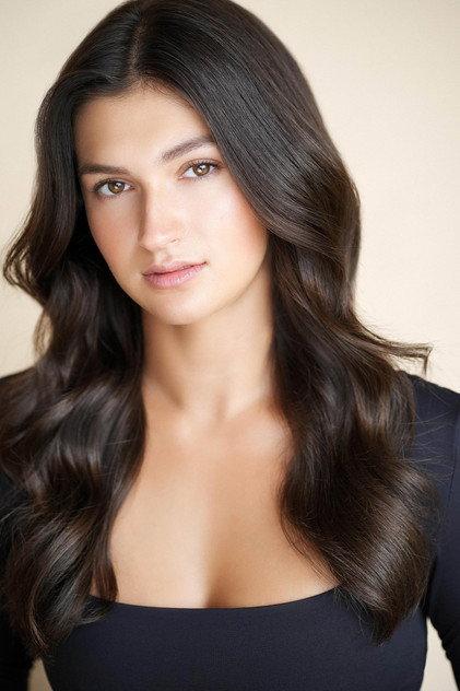 Gabrielle Hankey - Actor Profile Photo