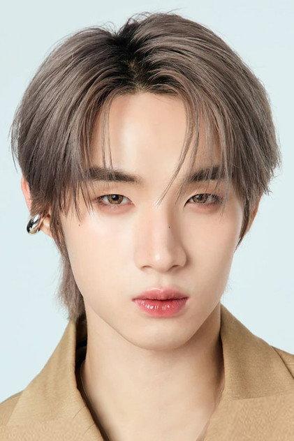 Pichetpong Chiradatesakunvong - Actor Profile Photo