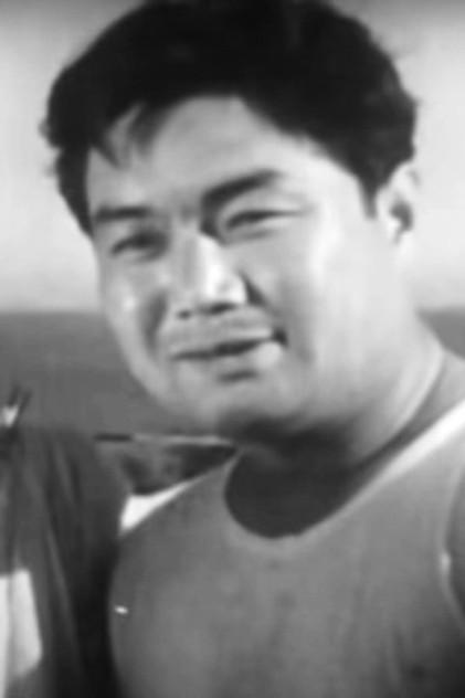 Hun Yang - Actor Profile Photo