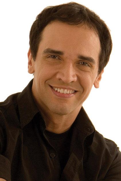 Marcelo Saback - Actor Profile Photo