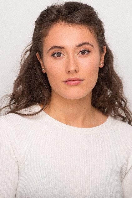 Silvia Larrauri - Actor Profile Photo