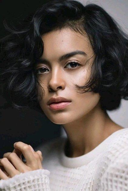 Eva Celia - Actor Profile Photo