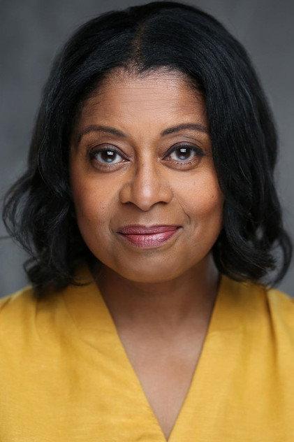Linda Hargreaves - Actor Profile Photo