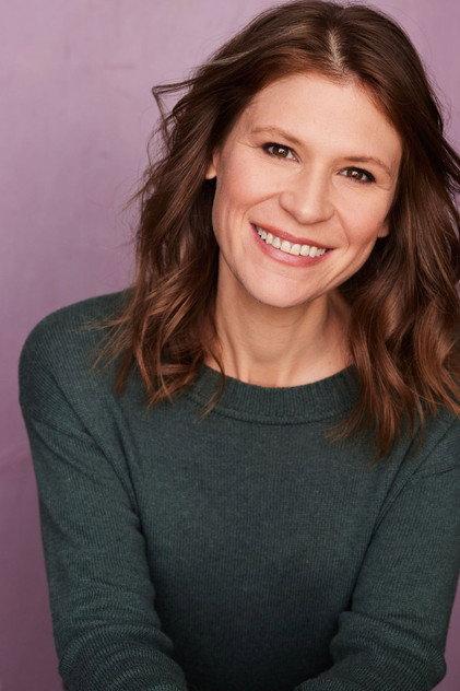 Thea Lux - Actor Profile Photo