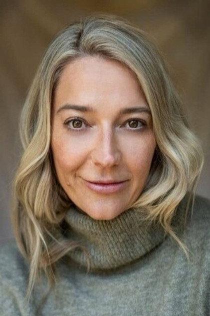 Elle Dawe - Actor Profile Photo