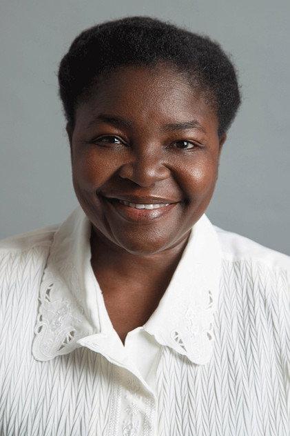 Leonora Carvalho - Actor Profile Photo