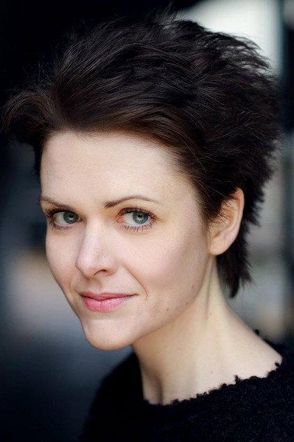 Lu Corfield - Actor Profile Photo
