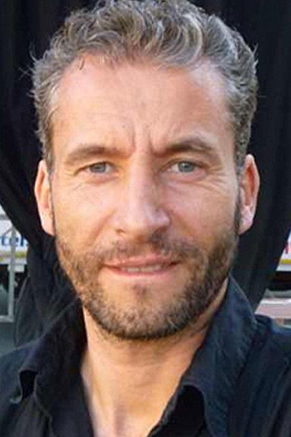 Gaëtan Wenders - Actor Profile Photo