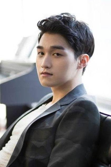 Lee Ik-jun - Actor Profile Photo