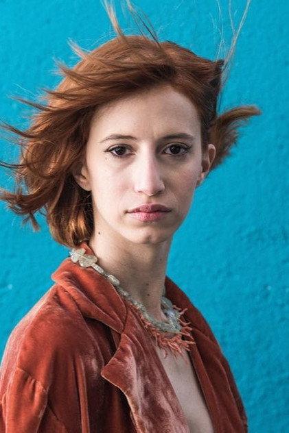 Jana Errando - Actor Profile Photo