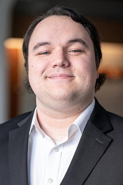 Tom Zavertnik - Actor Profile Photo