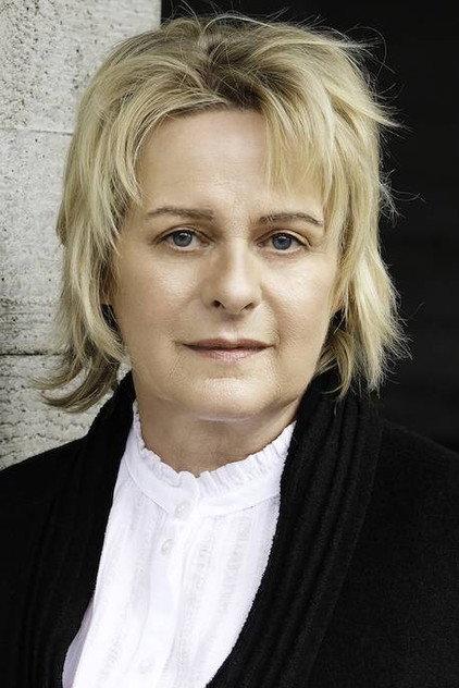 Joanne Pearce - Actor Profile Photo