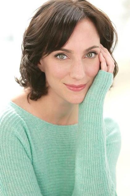 Laura Shoop - Actor Profile Photo