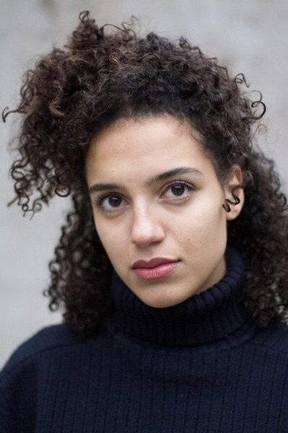 Carmen van Mulier - Actor Profile Photo