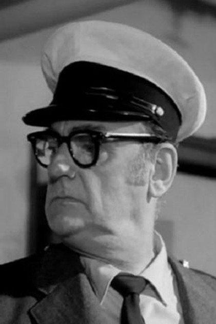 J. Léo Gagnon - Actor Profile Photo
