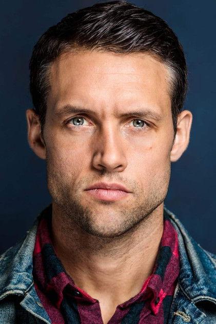 Steve Aaron-Sipple - Actor Profile Photo