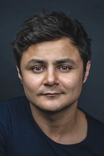 Arturo Castro - Actor Profile Photo