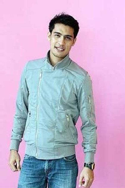 Ashraf Muslim - Actor Profile Photo