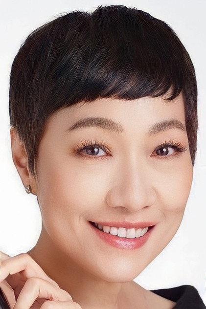 Warapun Nguitragool - Actor Profile Photo