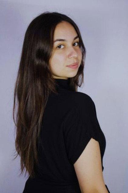 Laura Cecato - Actor Profile Photo