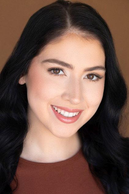 Natalie Veater - Actor Profile Photo