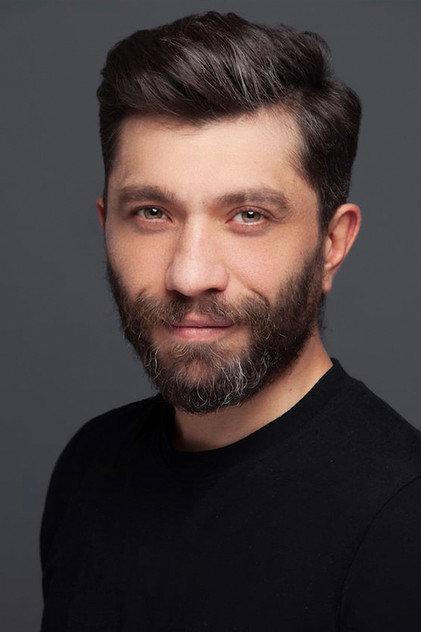 Özgür Emre Yıldırım - Actor Profile Photo