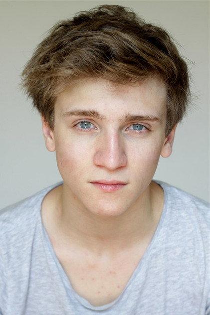 Louis Duneton - Actor Profile Photo