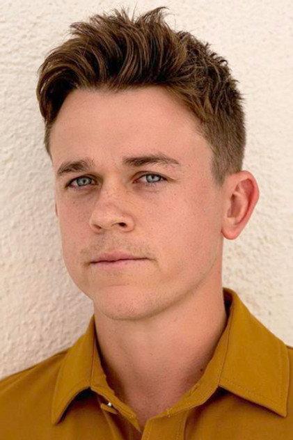 John Owen Lowe - Actor Profile Photo