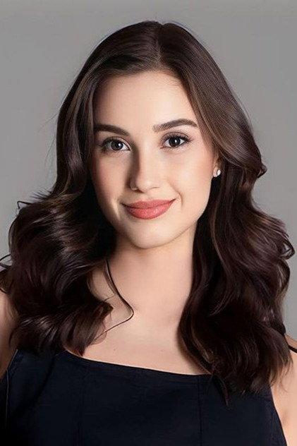 Bruna Varga - Actor Profile Photo