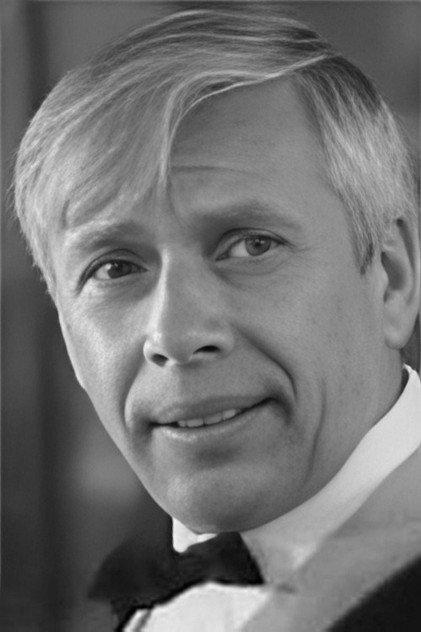 Boris Lukyanov - Actor Profile Photo