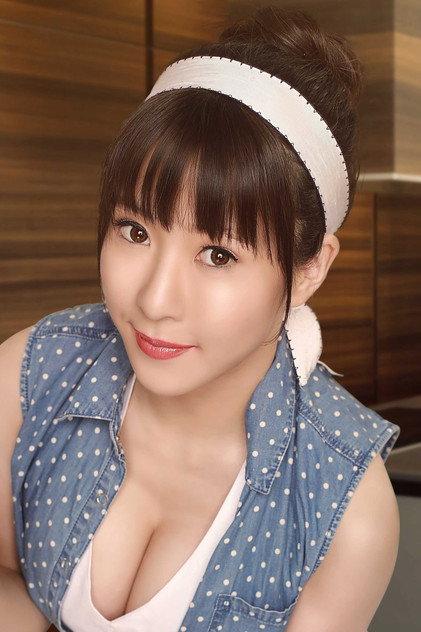 Luna Amemiya - Actor Profile Photo