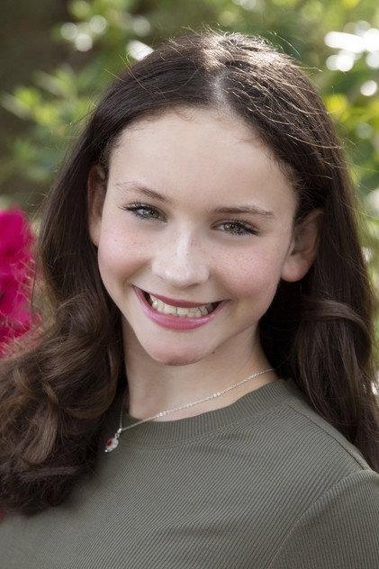 Diana Breton - Actor Profile Photo