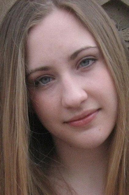 Emily Bridges - Actor Profile Photo