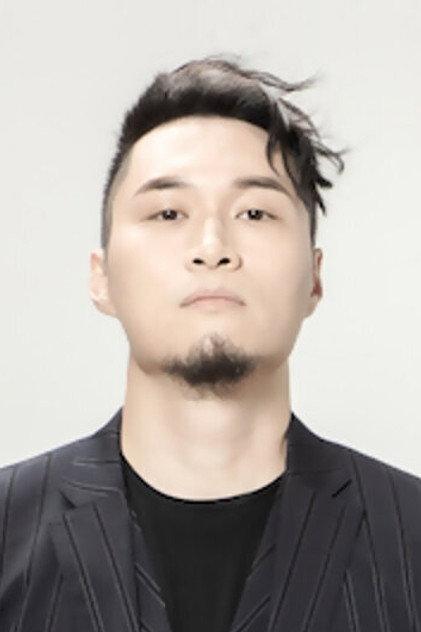 SenHei - Actor Profile Photo