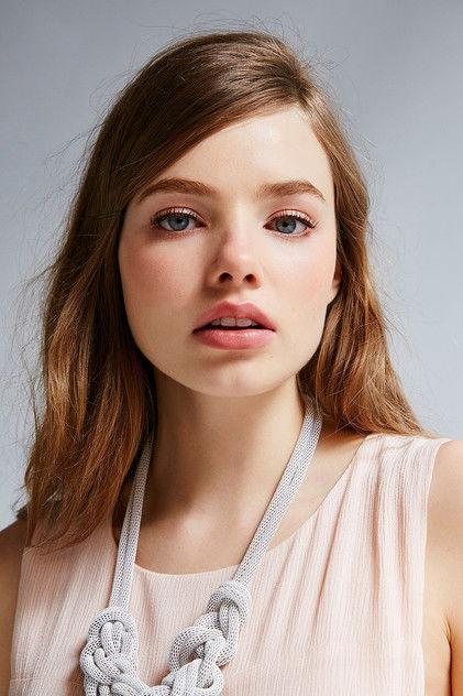 Kristine Froseth - Actor Profile Photo