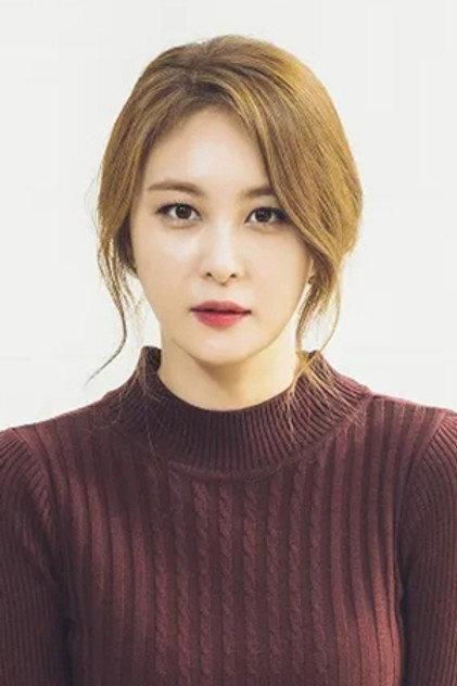 Son Eun-seo - Actor Profile Photo