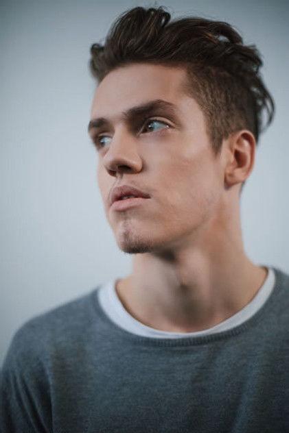 Robert Naylor - Actor Profile Photo