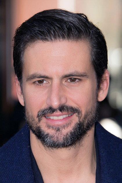 Tom Beck - Actor Profile Photo