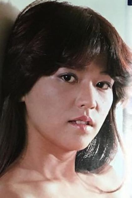 Yukari Takeshita - Actor Profile Photo