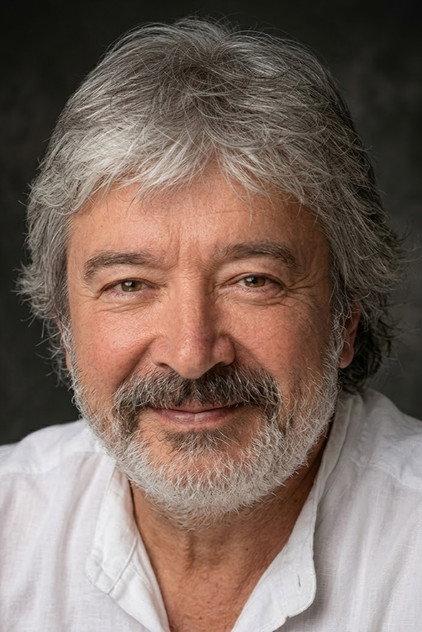 Sinan Ecer - Actor Profile Photo