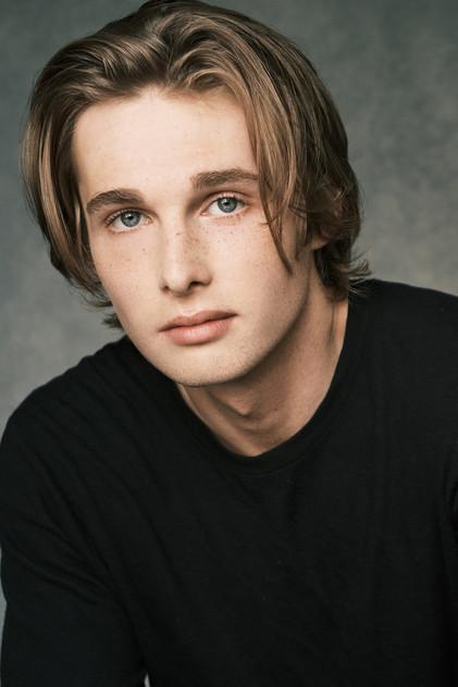 Daniel Grogan - Actor Profile Photo