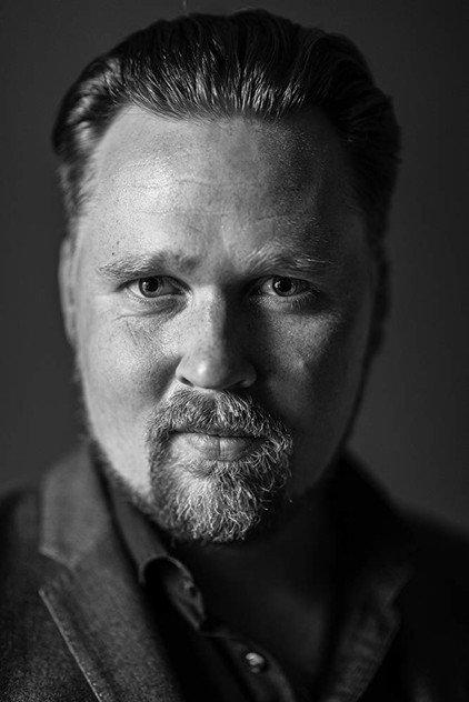 Christopher Wagelin - Actor Profile Photo