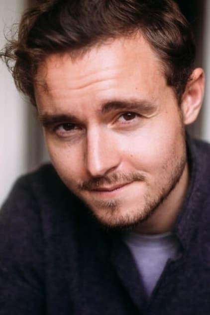 Callan McAuliffe - Actor Profile Photo