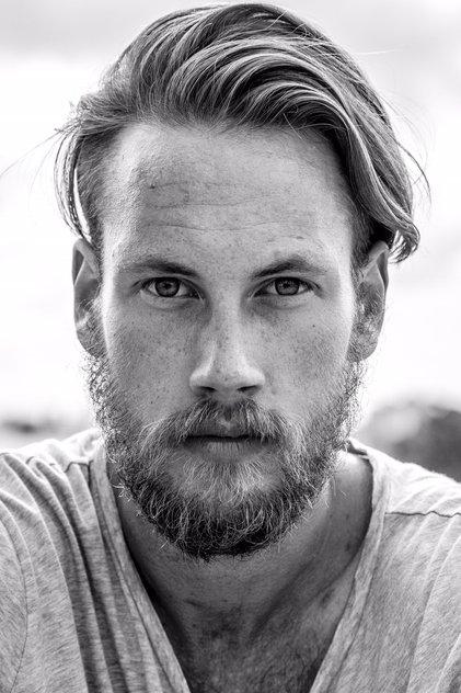 John Robinson - Actor Profile Photo