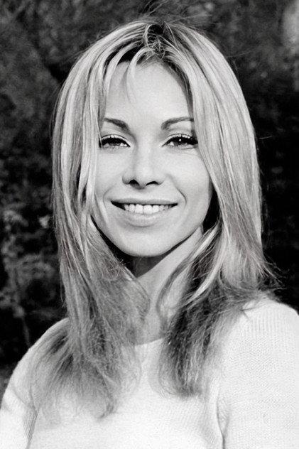 Erika Raffael - Actor Profile Photo