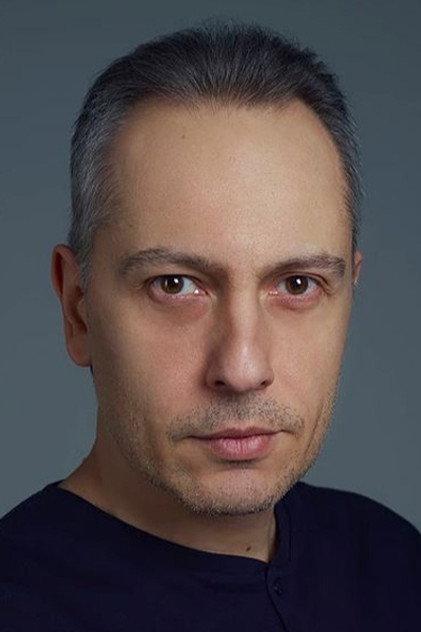Mert Tanık - Actor Profile Photo