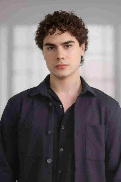 Carlos Gontijo - Actor Profile Photo